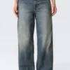 Ample Low Rise Loose Wide Jeans – Redondo Blue – Medium Blue
