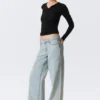 Ample Low Rise Loose Wide Jeans – Snow Blue – Light Blue