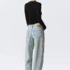 Ample Low Rise Loose Wide Jeans – Snow Blue – Light Blue