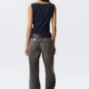 Annie Sleeveless Boat-Neck Top – Dark Blue