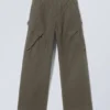 Astro Loose Asymmetric Cargo Trousers – Khaki Green