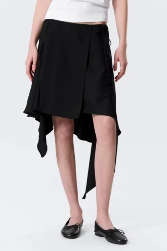 Asymmetric Mid Rise Wrap Midi Skirt – Black