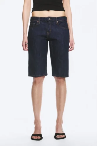 Atom Low Rise Regular Knee-Length Denim Shorts – Blue Rinse – Dark Blue