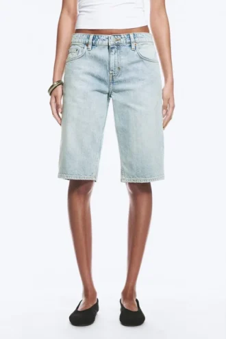 Atom Low Rise Regular Knee-Length Denim Shorts – Dream Blue – Light Blue