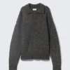 Bobby Relaxed Knitted Polo Sweater – Dark Grey