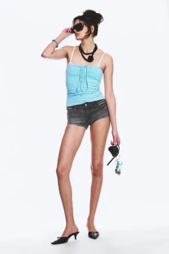 Booty Bei Low Rise Mini Denim Shorts – Black Moon – Grey | Cheap Monday Gb