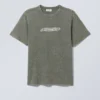 Boxy Lightweight Graphic T-Shirt – Fantazie