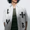 Boxy Short-Sleeved Graphic Shirt – White & Black Stripes