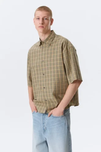 Boxy Short-Sleeved Shirt – Checked Beige