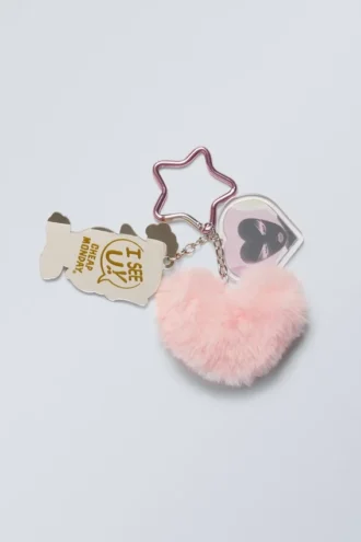 Charm Keychain – Pink – Elephant | Cheap Monday Gb