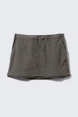 Convertible Nylon Cargo Skirt – Dark Grey