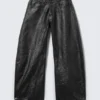 Cracked Loose Fit Barrel Leg Jeans – Black
