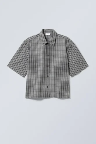 Cropped Short Sleeve Shirt – Black & White Check