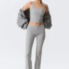 Cropped Sports Top – Light Dusty Grey