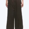 Emil Loose Fit Chino Trousers – Dark Brown
