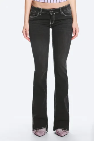 Fancy Booty Bei Low Rise Skinny Bootcut Jeans – Polly Black Print – Black | Cheap Monday Gb