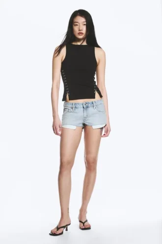 Fitted Hook & Eye Tank Top – Black