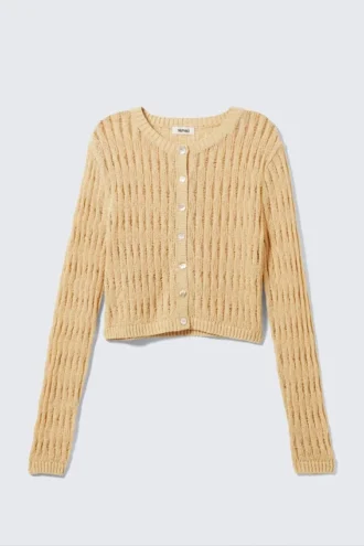 Fitted Long-Sleeved Knitted Cardigan – Beige