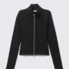 Fitted Long-Sleeved Mock-Neck Zip Top – Black
