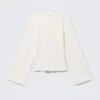 Fitted Long-Sleeved Top – Dusty White