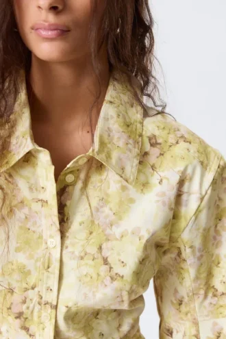 Fitted Ruched Waist Shirt – Yellow Floral Print