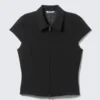 Fitted Short-Sleeved Zip Top – Black