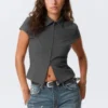 Fitted Short-Sleeved Zip Top – Dark Grey Melange