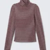 Fitted Striped Turtleneck Top – Grey & Red Stripes