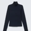 Fitted Striped Turtleneck Top – Striped Dark Blue