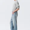 Galaxy Mid Rise Loose Straight Jeans – Kimberley Blue – Light Blue