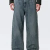 Galaxy Mid Rise Loose Straight Jeans – Second Blue – Blue