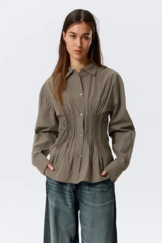 Gathered Waist Cotton Poplin Shirt – Striped Brown