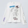 Great Boxy Graphic Long Sleeve T-Shirt – White – Skeleton Dreams