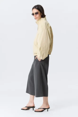 Hanne H Oversized Track Jacket – Light Dusty Beige