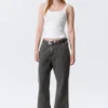 Helix Low Rise Relaxed Flared Leg Jeans – Risso Black – Black