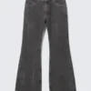 Helix Low Rise Relaxed Flared Leg Jeans – Risso Black – Black