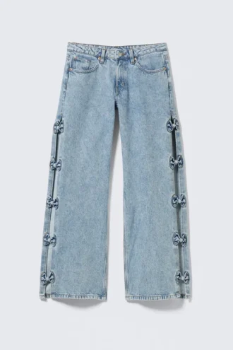Imoo Low Rise Wide Leg Bow Jeans – Mid Blue – Medium Blue