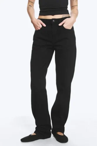 Laika Mid Rise Regular Straight Jeans – Black Rinse – Black