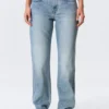 Laika Mid Rise Regular Straight Jeans – Eighteen Blue – Medium Blue