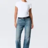 Laika Mid Rise Regular Straight Jeans – Radio Blue – Medium Blue