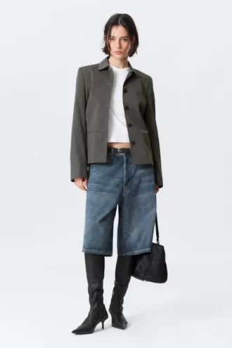 Lean Buttoned Jacket – Dark Grey Herringbone