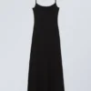 Long Fitted Strap Dress – Black