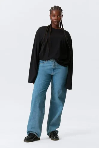 Long-Sleeved Boxy Cotton T-Shirt – Black