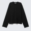 Long-Sleeved Boxy Cotton T-Shirt – Black