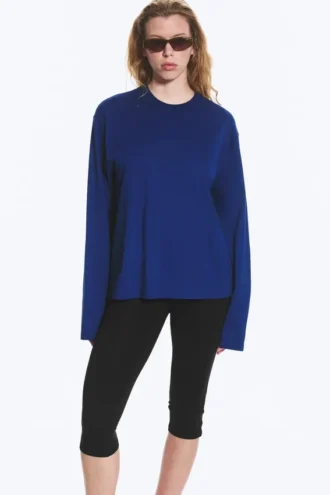 Long-Sleeved Boxy Cotton T-Shirt – Bright Blue