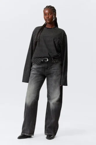 Long-Sleeved Boxy Cotton T-Shirt – Striped Black