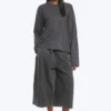 Long-Sleeved Boxy Cotton T-Shirt – Striped Dark Grey