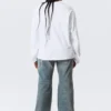 Long-Sleeved Boxy Cotton T-Shirt – White