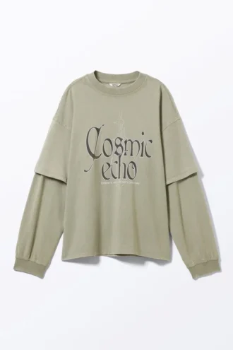 Long-Sleeved Double-Layered Oversized T-Shirt – Light Khaki – Cosmic Echo