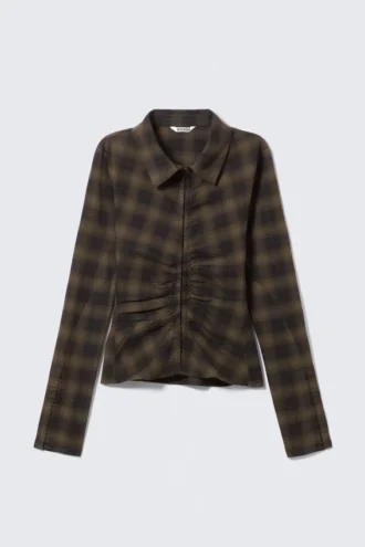 Long-Sleeved Fitted Satin Shirt – Checked Dark Brown